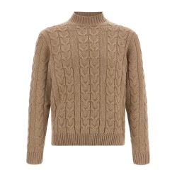 Braided knit knuckler