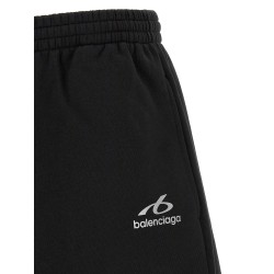 'Bodies' shorts