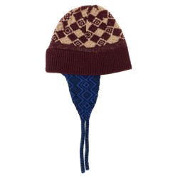 'Marvin' hat