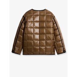 Reversible nylon jacket