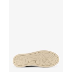 Medalist leather sneakers