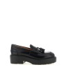 Loafers with tassels