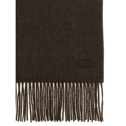 Scarf with fringes
