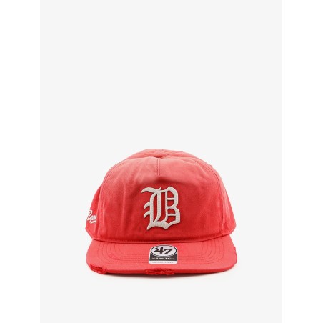 Cotton cap with embroidered logo on the front