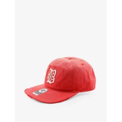 Cotton cap with embroidered logo on the front