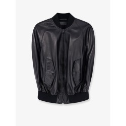 Sleeveless leather jacket