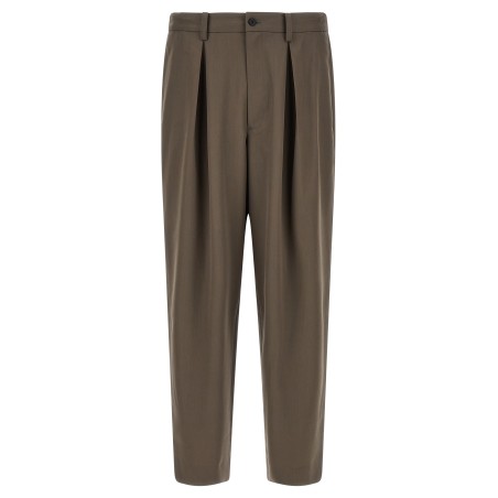 Pants with pleats