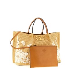 Shopping Valentino Garavani medium raffia