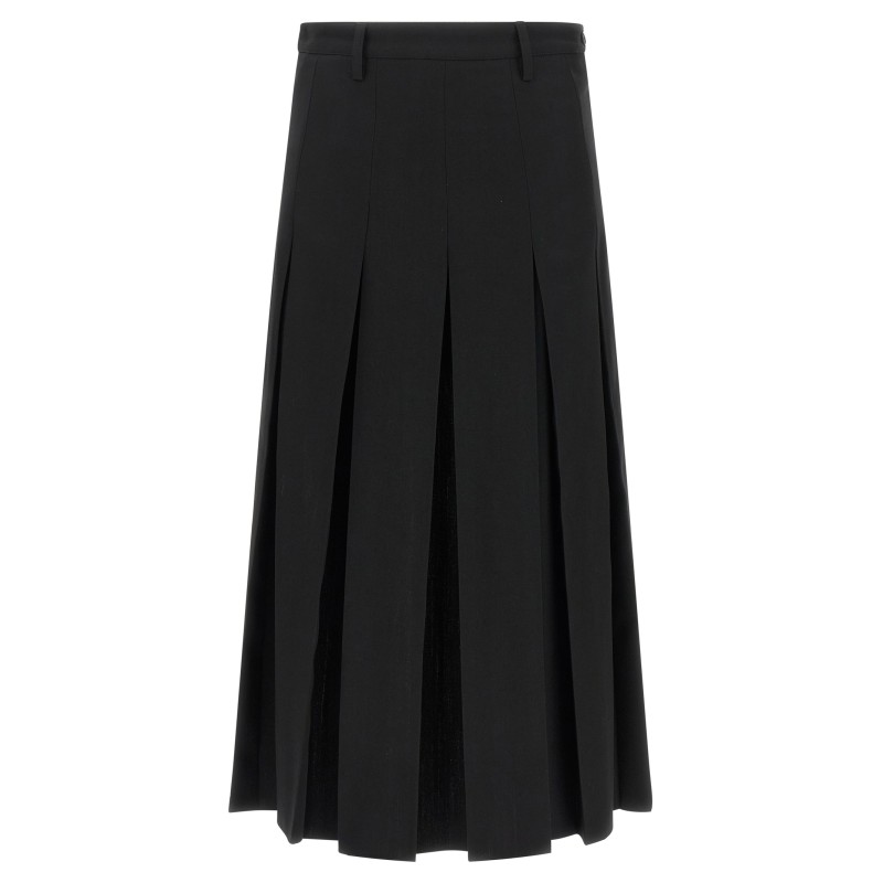 Overlapping pleated skirt