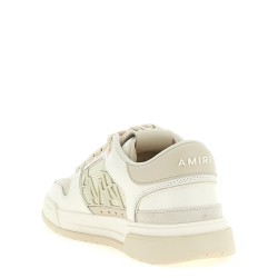 'Classic Low' sneakers