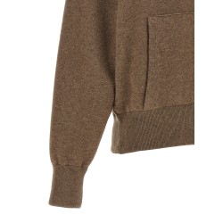 Zipped hooded sweater