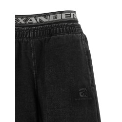 Denim pants with elastic