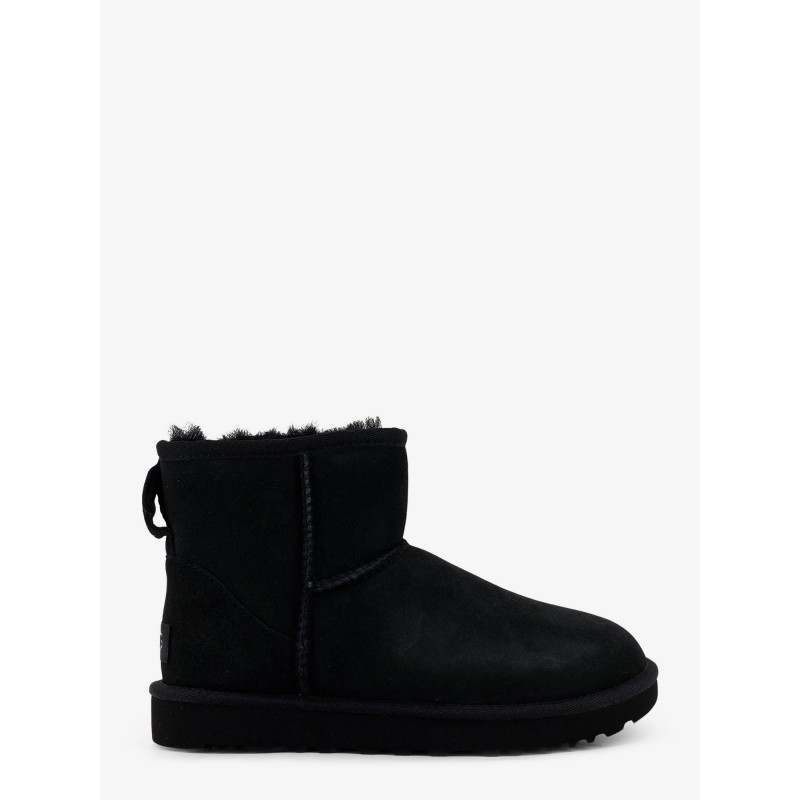 Classic Mini II Suede Boots