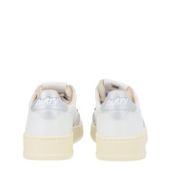 "MEDALIST LOW" SNEAKER