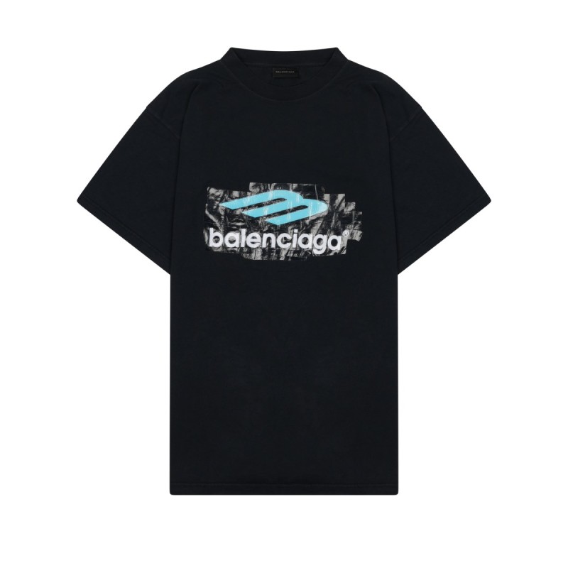 T-SHIRT WITH LOGO
