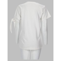 t-shirt con manica annodata