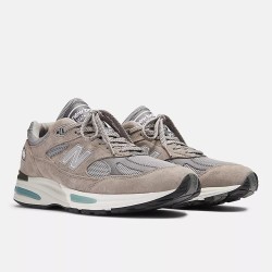 Sneakers U991GL2
