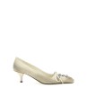Leather pumps with laces