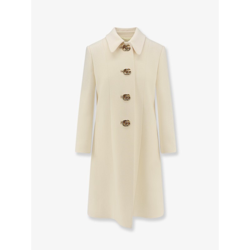 White wool crêpe coat