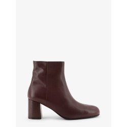 Leaher boots