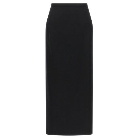 Skirt with closure and back panel
