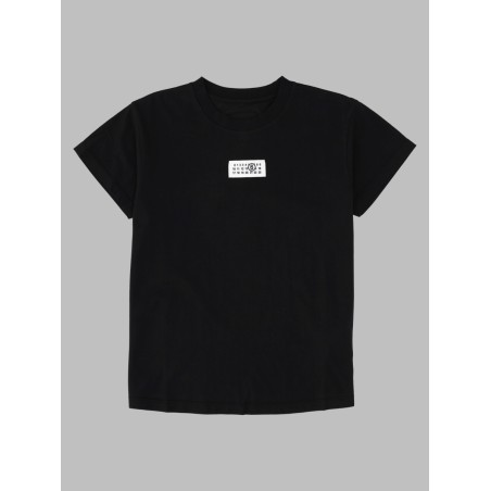 t-shirt con logo