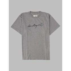 t-shirt con logo