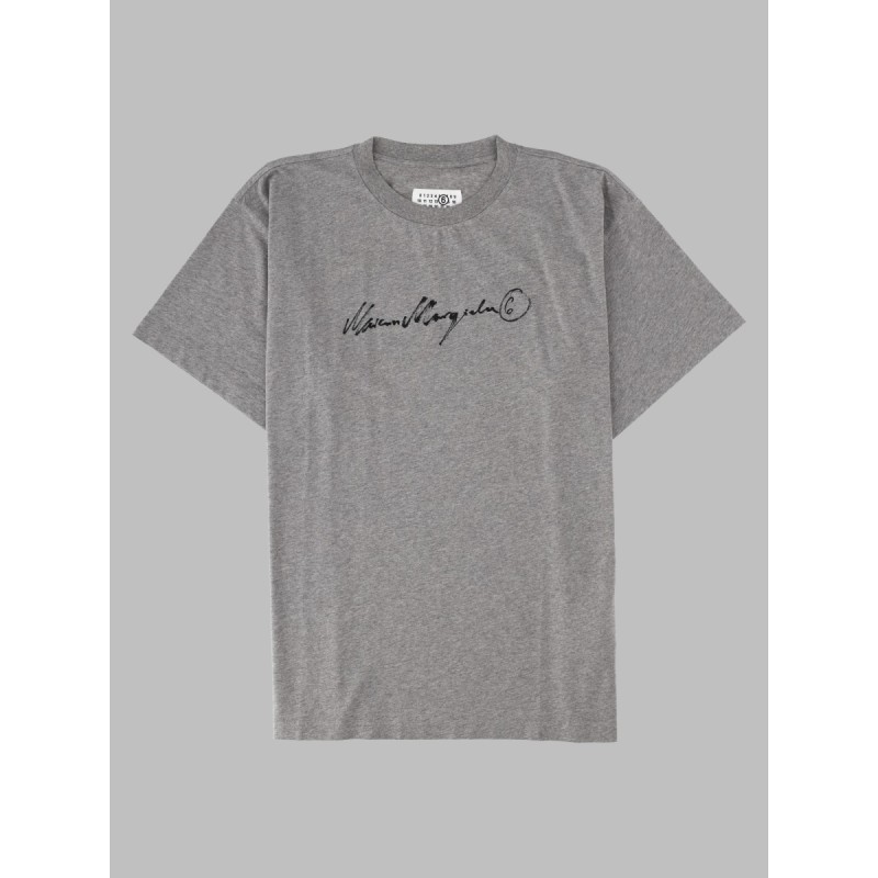 t-shirt con logo