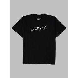 t-shirt con logo