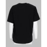 t-shirt con drappeggio e patch logo
