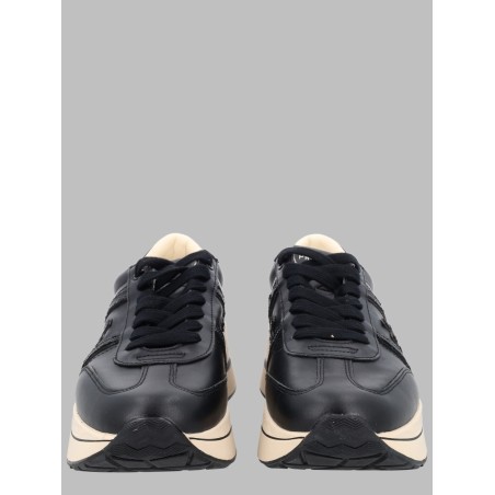 Sneaker "Bethcoin"