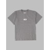 t-shirt con logo
