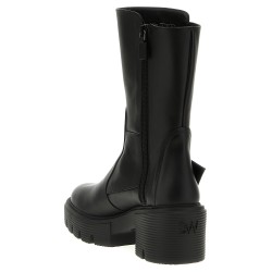 'Soho' boots