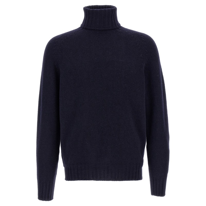 High neck sweater