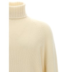 High neck sweater