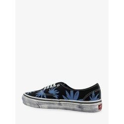 Lx authentic 44 canvas sneakers with contrasting print