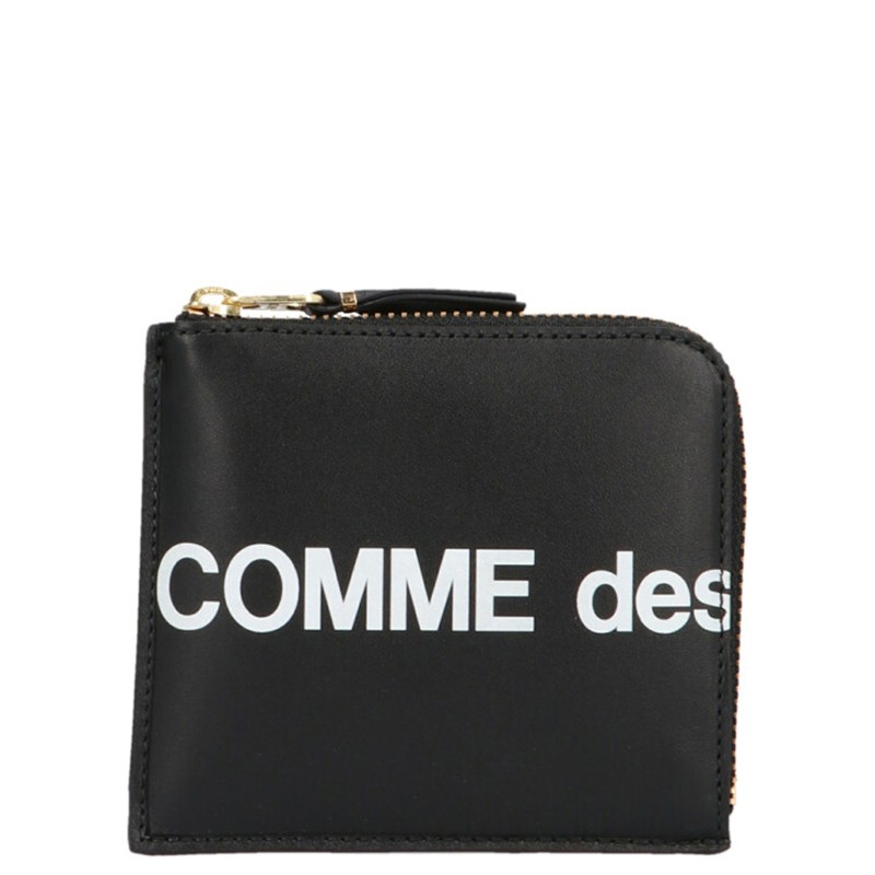 'Huge logo’ wallet