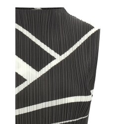 'Fold Line' blouse